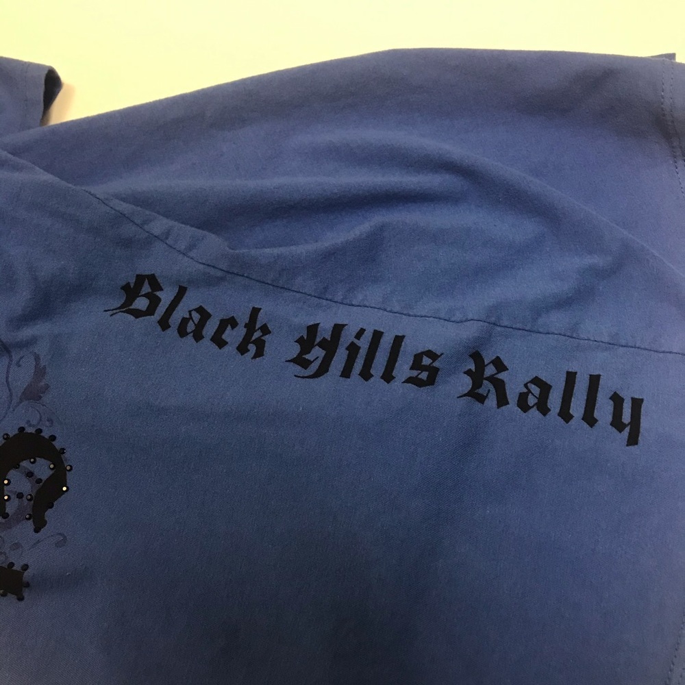 Harley Davidson Women’s ‘15 Sturgis Rally T-shirt - Picture 3 of 4